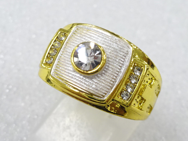 Japanese Kimono / Antique Accessories Metal